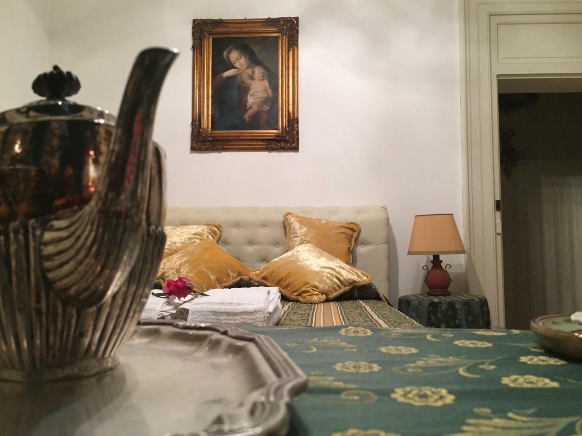 Bed and Breakfast Palazzo Laguardia Fasano Esterno foto