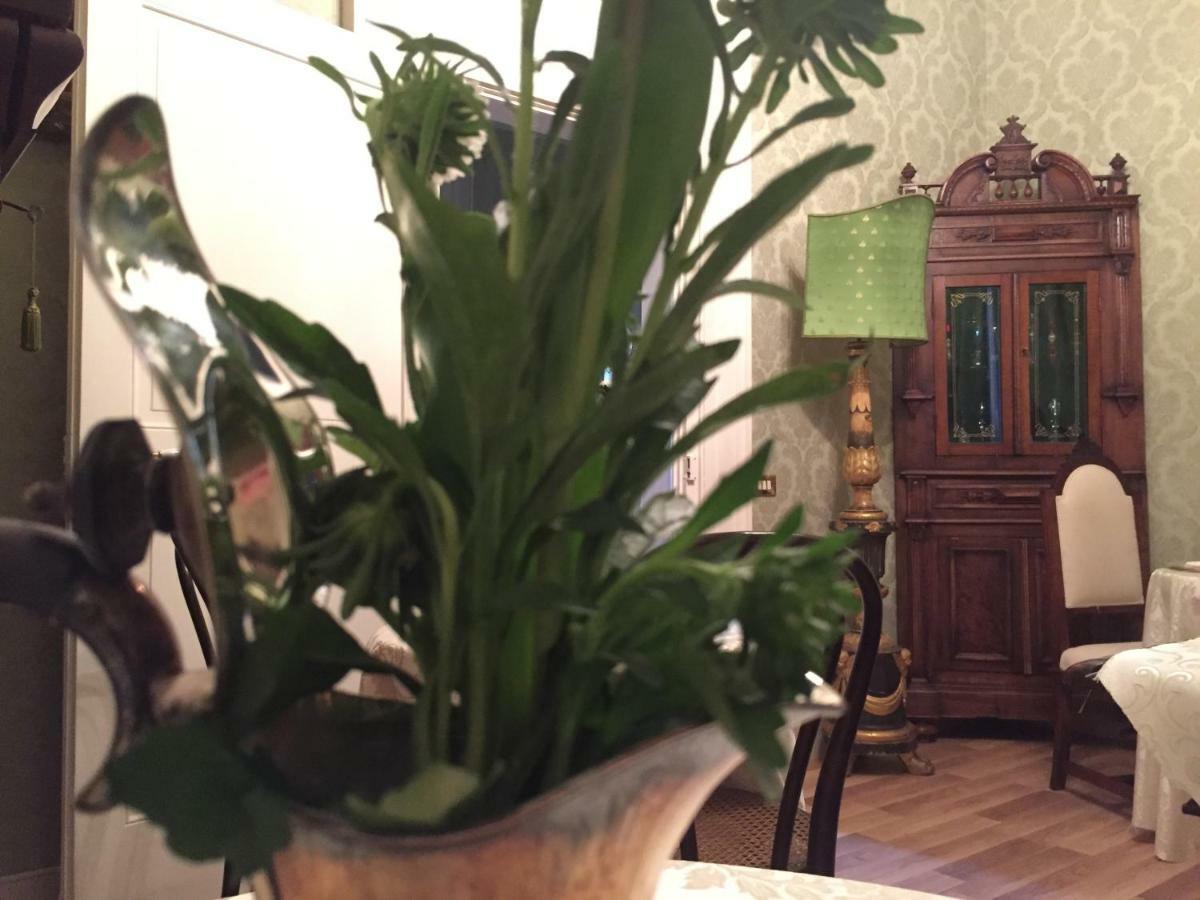 Bed and Breakfast Palazzo Laguardia Fasano Esterno foto