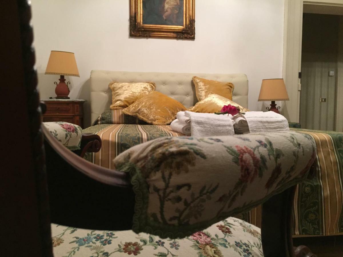 Bed and Breakfast Palazzo Laguardia Fasano Esterno foto