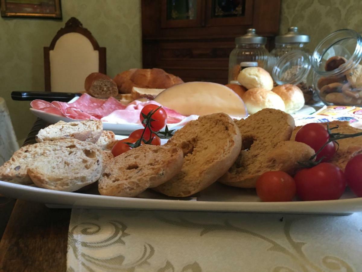 Bed and Breakfast Palazzo Laguardia Fasano Esterno foto
