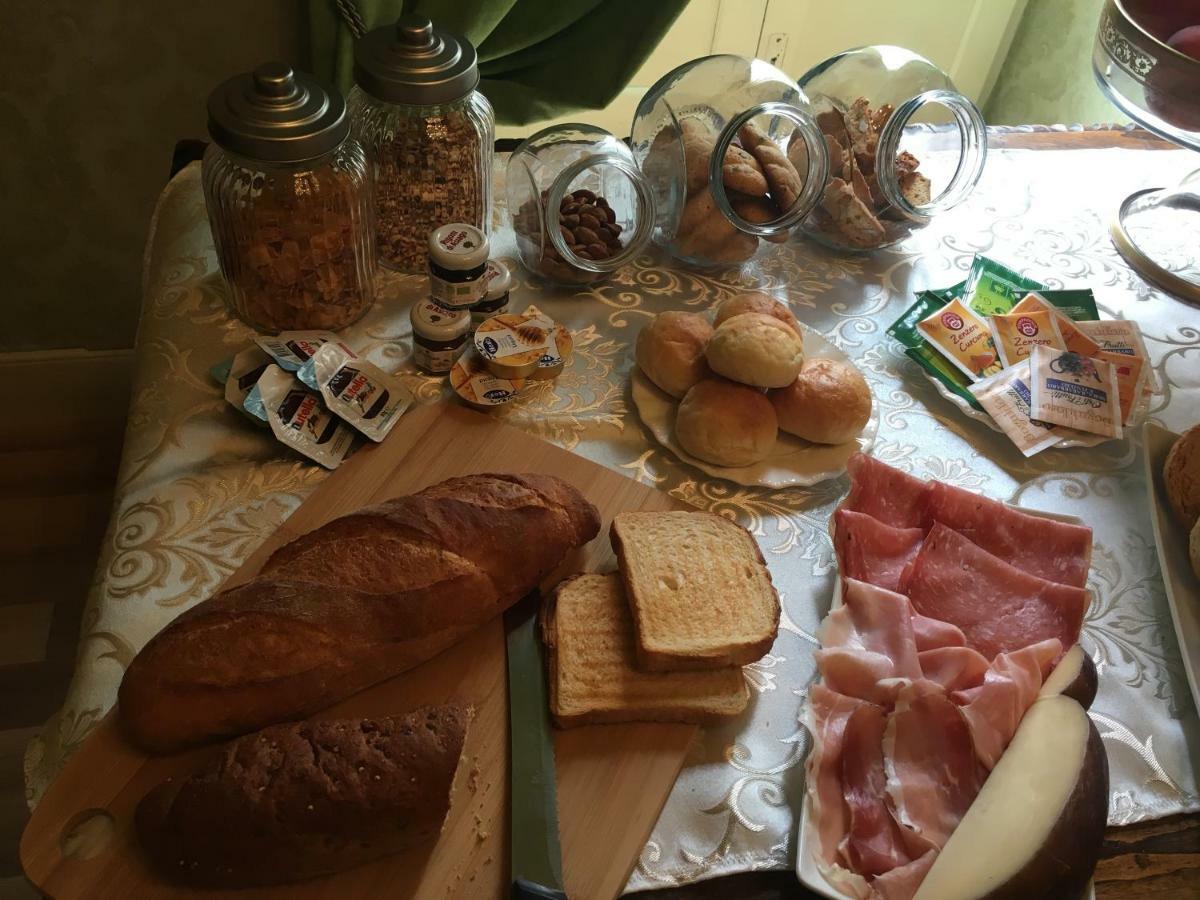 Bed and Breakfast Palazzo Laguardia Fasano Esterno foto