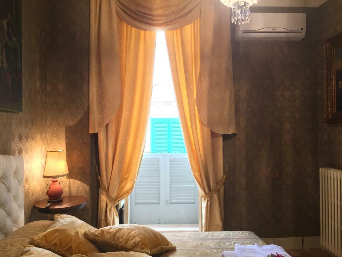 Bed and Breakfast Palazzo Laguardia Fasano Esterno foto