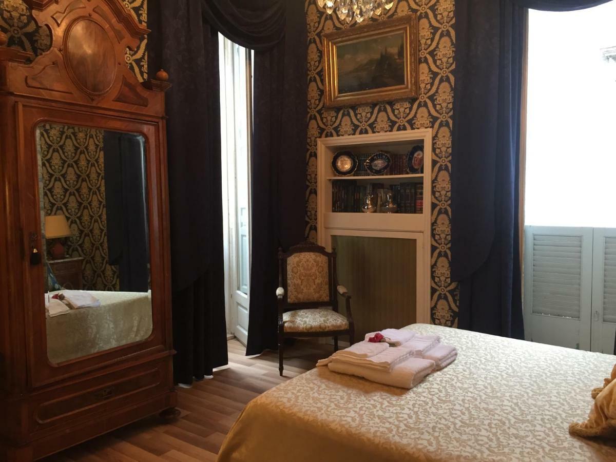 Bed and Breakfast Palazzo Laguardia Fasano Esterno foto