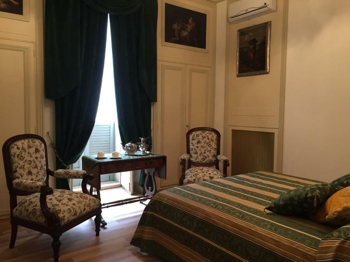 Bed and Breakfast Palazzo Laguardia Fasano Esterno foto