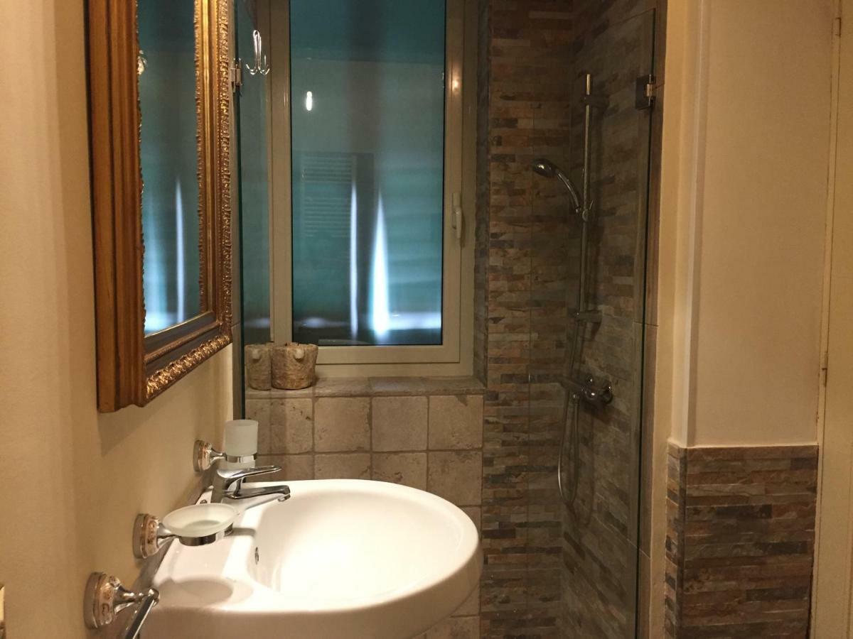 Bed and Breakfast Palazzo Laguardia Fasano Esterno foto