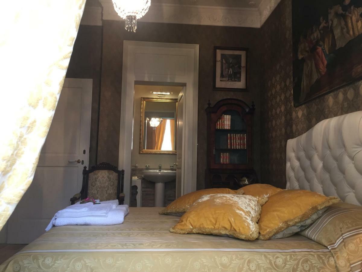 Bed and Breakfast Palazzo Laguardia Fasano Esterno foto