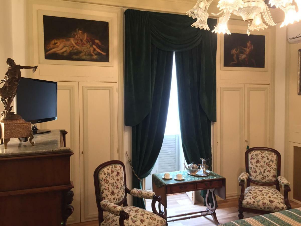Bed and Breakfast Palazzo Laguardia Fasano Esterno foto